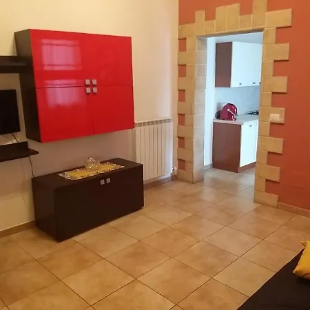 Casa Della Nonna 아파트 갈라티나